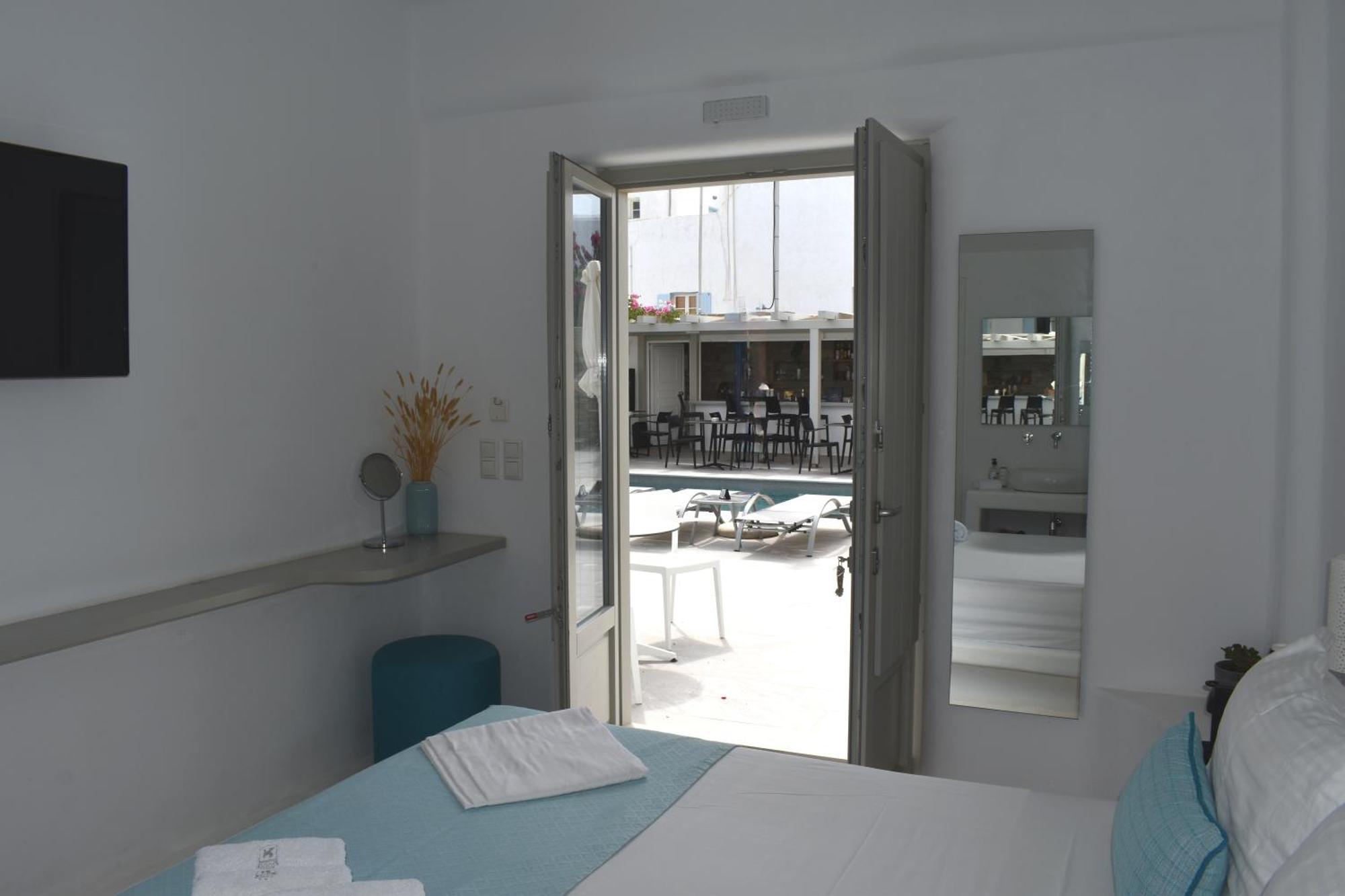 Angels Pillow Luxury Boutique Residence - Adults Only 나오우사 외부 사진