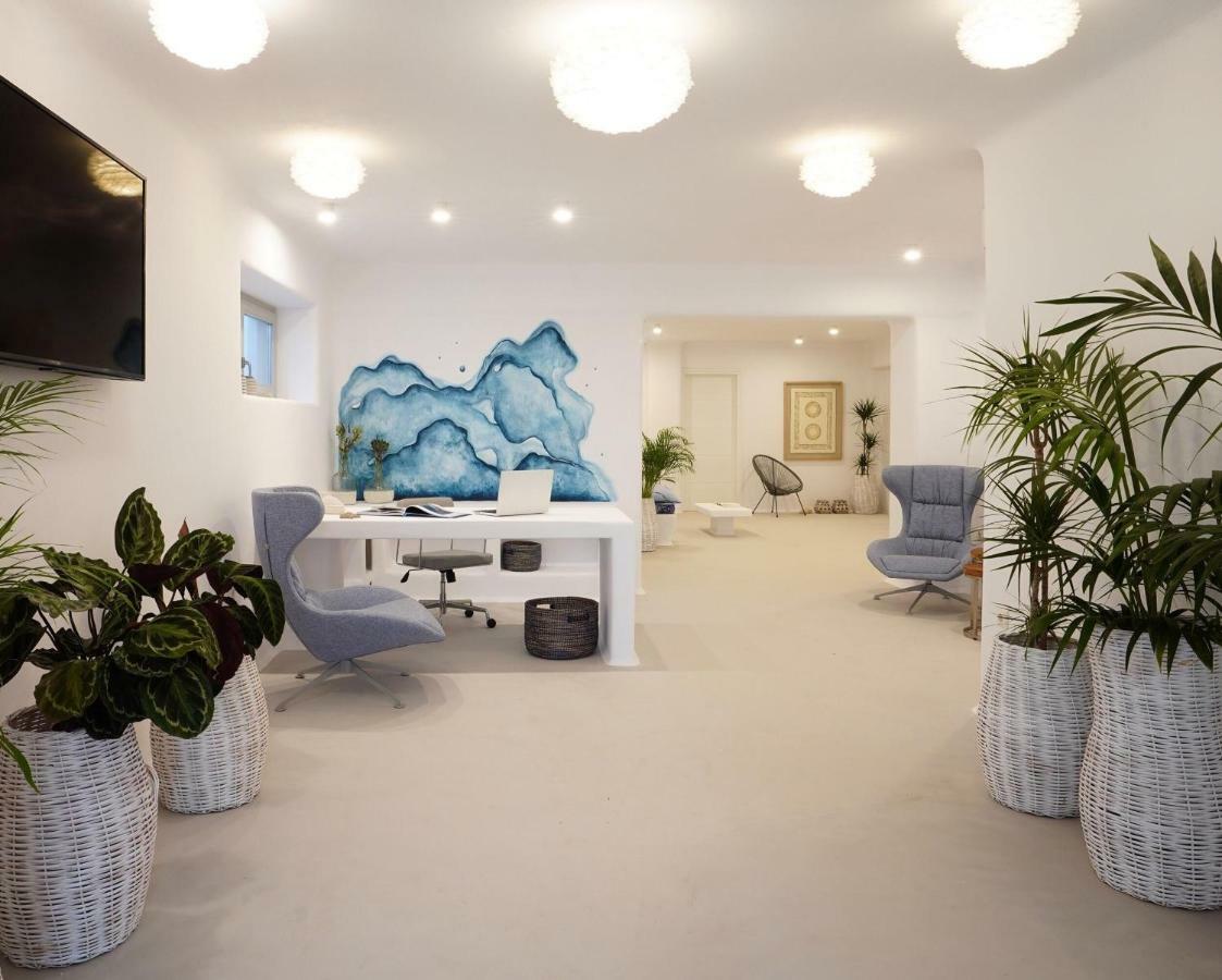 Angels Pillow Luxury Boutique Residence - Adults Only 나오우사 외부 사진